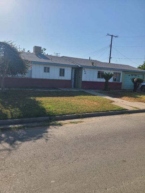 440 S Elm Ave, Earlimart, CA 93219