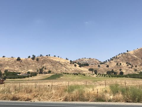 Hwy 190, Springville, CA 93265