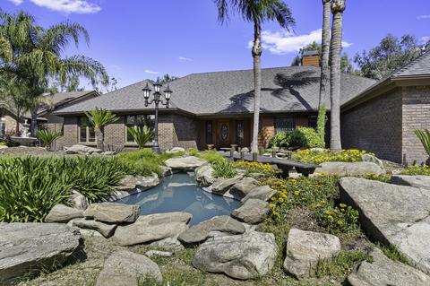 910 N Tilden St, Visalia, CA 93291