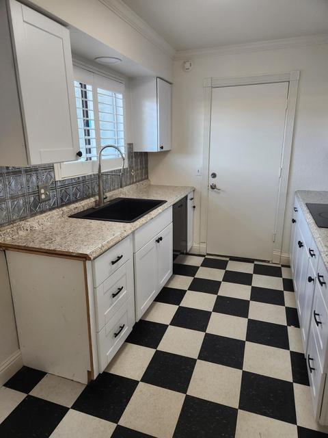 887 Greenfield Ave, Hanford, CA 93230 photo 17