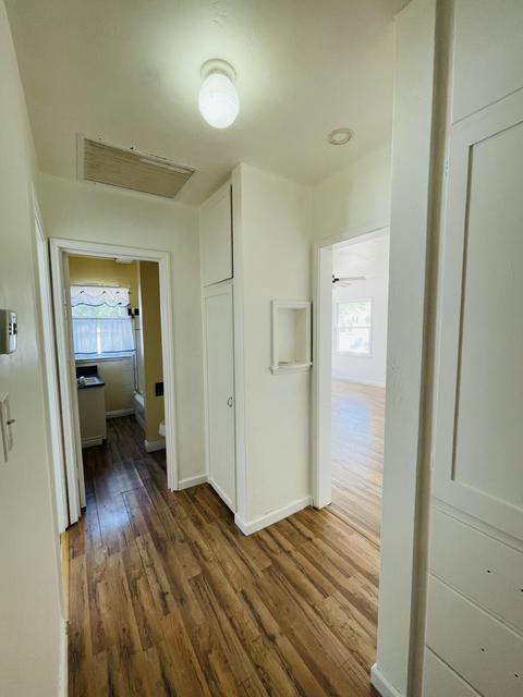 300 S E St, Exeter, CA 93221 photo 10