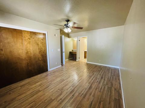 300 S E St, Exeter, CA 93221 photo 14