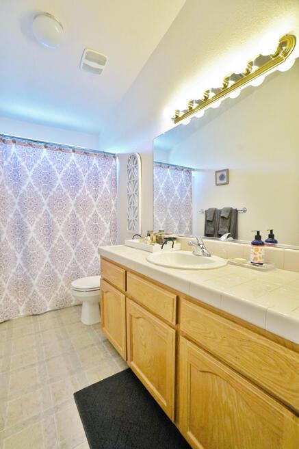 401 Hillcrest St, Lemoore, CA 93245 photo 28