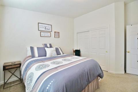 401 Hillcrest St, Lemoore, CA 93245 photo 34