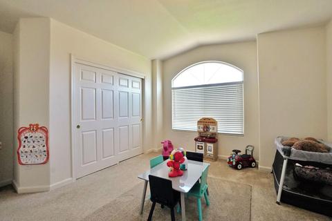 401 Hillcrest St, Lemoore, CA 93245 photo 32