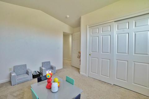401 Hillcrest St, Lemoore, CA 93245 photo 31