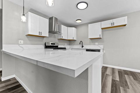 202 E Sunnyview Ave, Visalia, CA 93291 photo 10