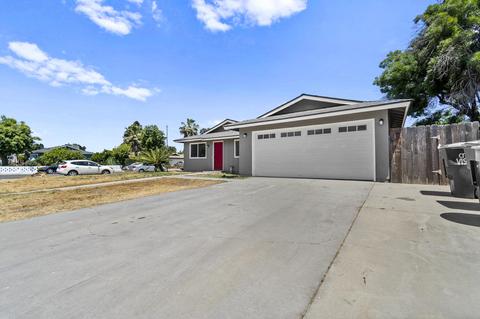 202 E Sunnyview Ave, Visalia, CA 93291 photo 3