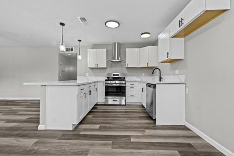 202 E Sunnyview Ave, Visalia, CA 93291 photo 9