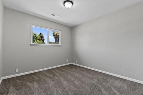 202 E Sunnyview Ave, Visalia, CA 93291 photo 18