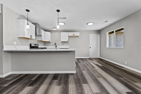 202 E Sunnyview Ave, Visalia, CA 93291 photo 7