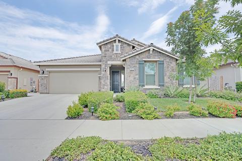 1812 W Porter Ave, Visalia, CA 93291
