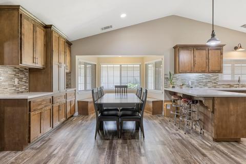 3835 E Noble Ave, Visalia, CA 93292 photo 19