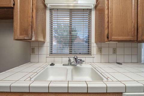 716 Burgan Ave, Clovis, CA 93611 photo 14