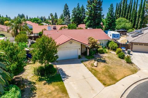 716 Burgan Ave, Clovis, CA 93611 photo 4