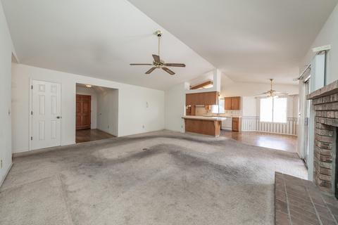 716 Burgan Ave, Clovis, CA 93611 photo 9