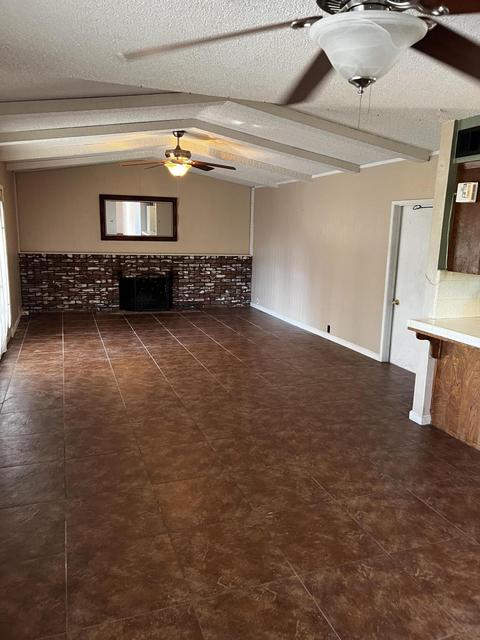 896 Renn Ave, Clovis, CA 93611 photo 12