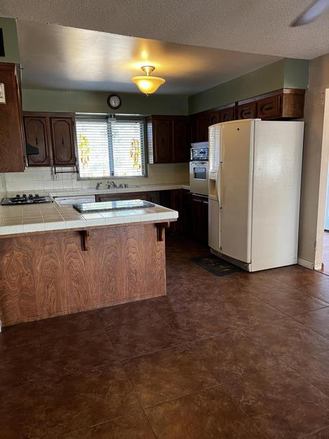 896 Renn Ave, Clovis, CA 93611 photo 7