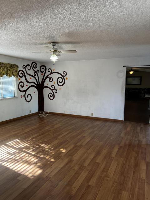 896 Renn Ave, Clovis, CA 93611 photo 6