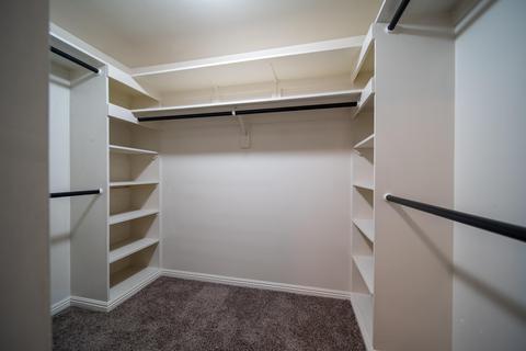 2944 E College Ave, Visalia, CA 93292 photo 6