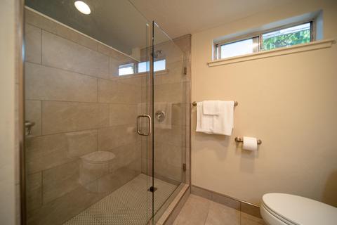 2944 E College Ave, Visalia, CA 93292 photo 3