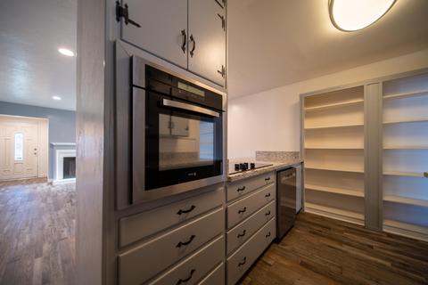 2944 E College Ave, Visalia, CA 93292 photo 8