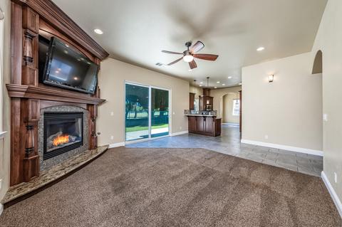 190 Lake Dr, Lemoore, CA 93245 photo 6