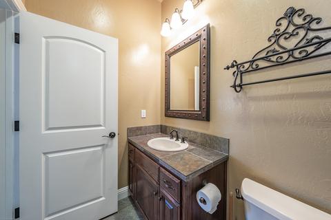190 Lake Dr, Lemoore, CA 93245 photo 20