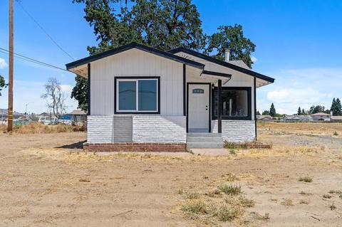 1922 E Caldwell Ave, Visalia, CA 93292