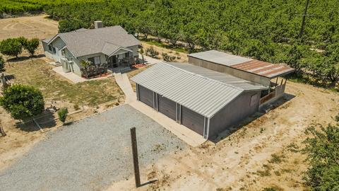37991 Pound Rd, Dinuba, CA 93618