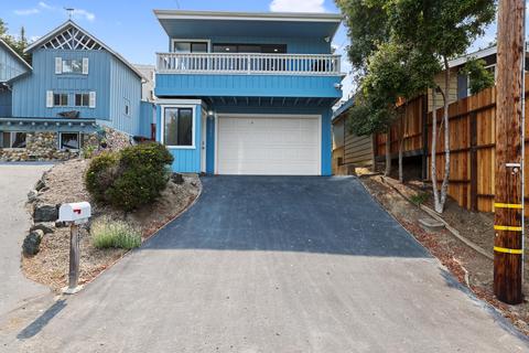 5201 Plymouth St, Cambria, CA 93428