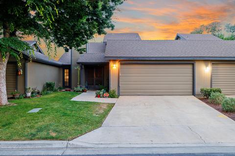 2552 E Tulare Ave, Visalia, CA 93292