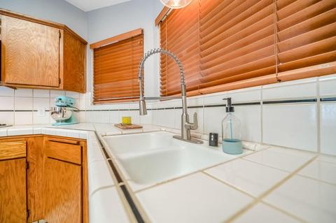 1731 Carson Ave, Tulare, CA 93274 photo 26