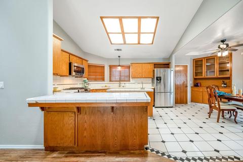 1731 Carson Ave, Tulare, CA 93274 photo 21