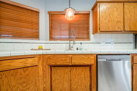 1731 Carson Ave, Tulare, CA 93274 photo 25