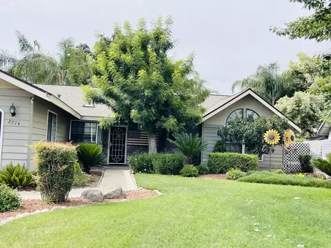 2714 E Parker Ct, Visalia, CA 93292 photo 2