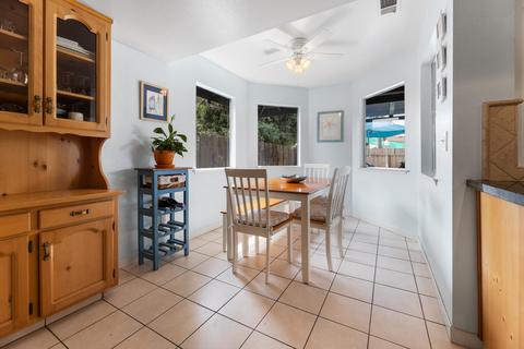 804 Woods Pl, Exeter, CA 93221 photo 8
