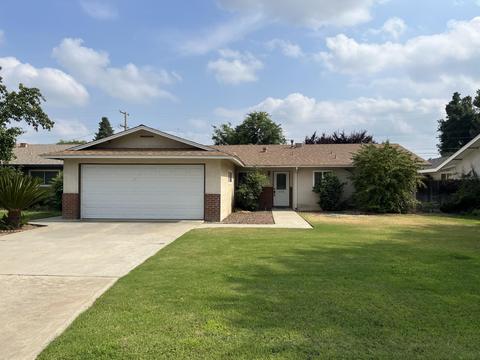 1500 Winter St, Kingsburg, CA 93631