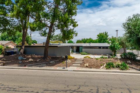 2005 Short Dr, Hanford, CA 93230 photo 11