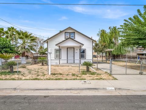 1564 E Myrtle Ave, Reedley, CA 93654