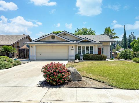 1628 S Cottonwood Ct, Visalia, CA 93277
