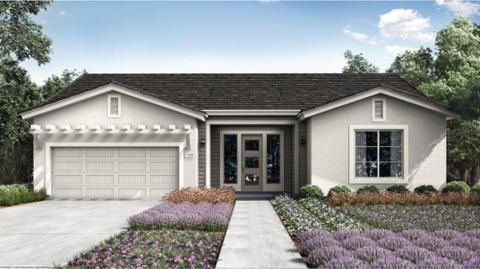 3739 N Clay St #212, Visalia, CA 93291