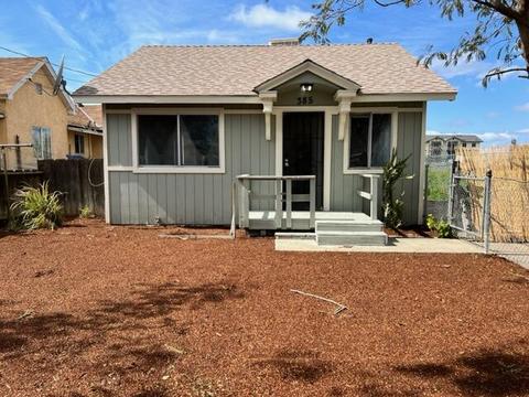 385 S Hockett St, Porterville, CA 93257