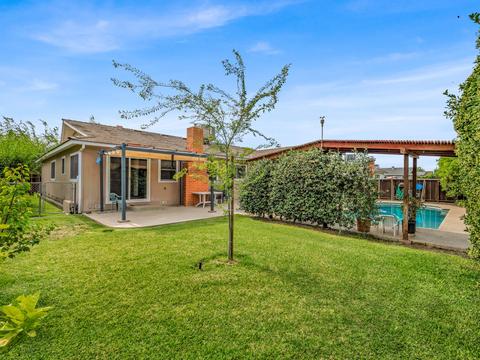 126 S Olive St, Lemoore, CA 93245 photo 30