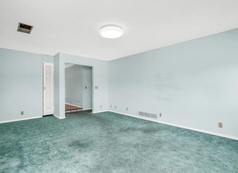 126 S Olive St, Lemoore, CA 93245 photo 7