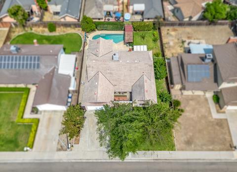 126 S Olive St, Lemoore, CA 93245 photo 32