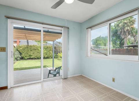 126 S Olive St, Lemoore, CA 93245 photo 6
