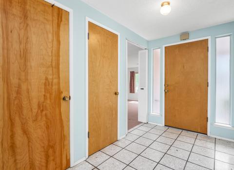 126 S Olive St, Lemoore, CA 93245 photo 3