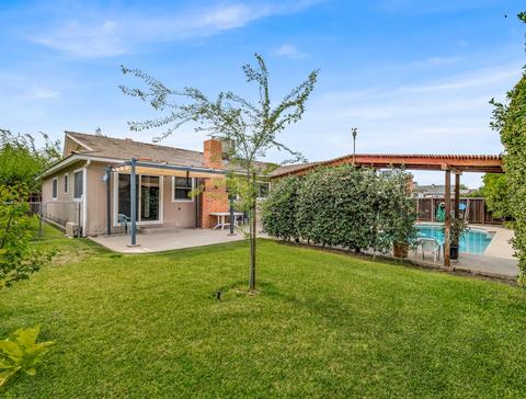 126 S Olive St, Lemoore, CA 93245 photo 20