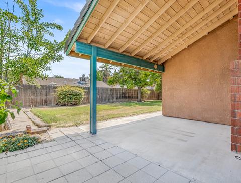 69 Cantebury Dr, Lemoore, CA 93245 photo 24